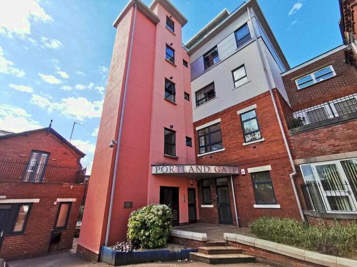 2 Bedroom Flat To Rent In Portland Gate, St. Johns North, Wakefield, West Yorkshire, Uk, WF1