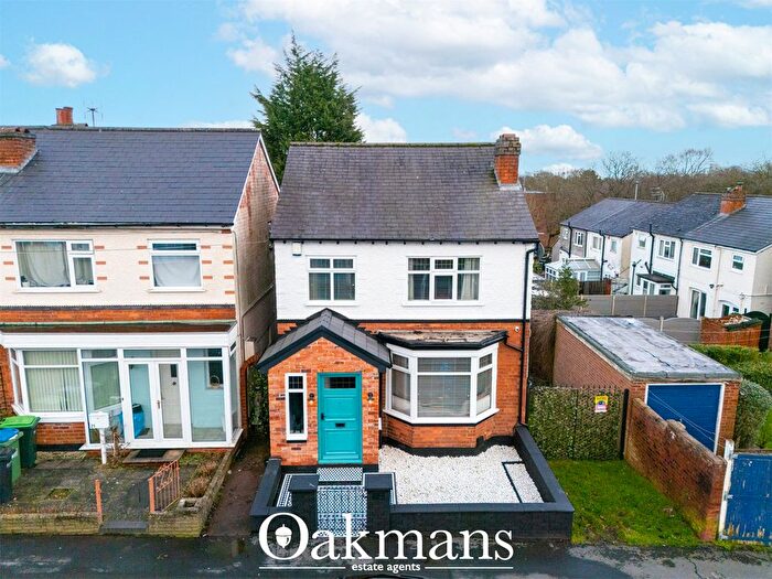 3 Bedroom Detached House For Sale In Galton Road, Smethwick, West Midlands, B67