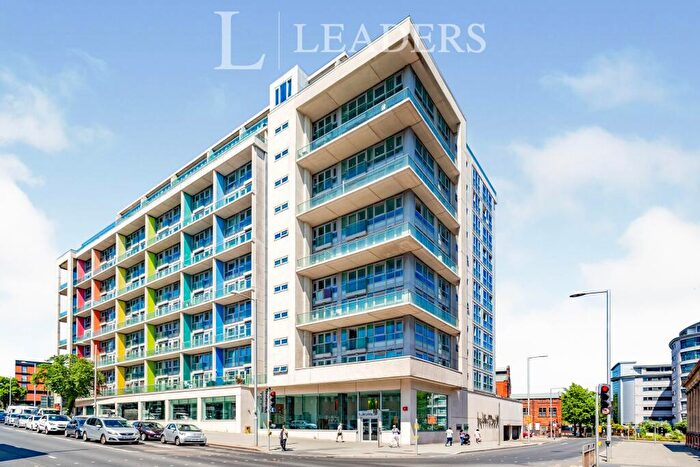 2 Bedroom Apartment To Rent In Litmus Building, NG1