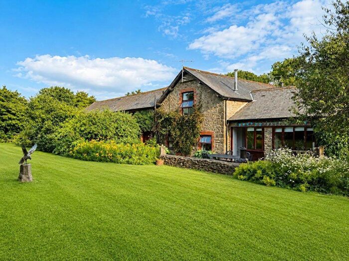 3 Bedroom Barn Conversion For Sale In Kennick Roundhouse, Kennick, Devon, EX6