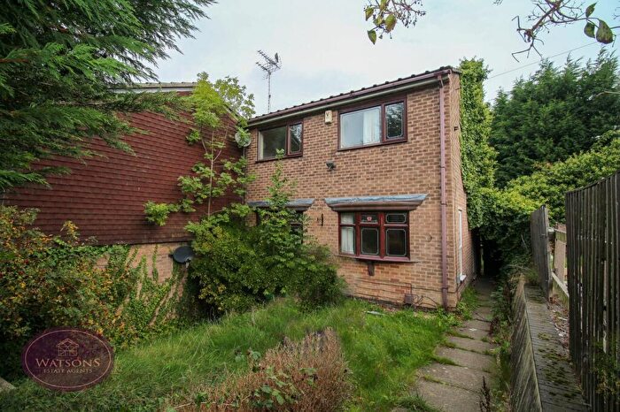 3 Bedroom Semi-Detached House For Sale In Knapp Avenue, Eastwood, Nottingham, NG16