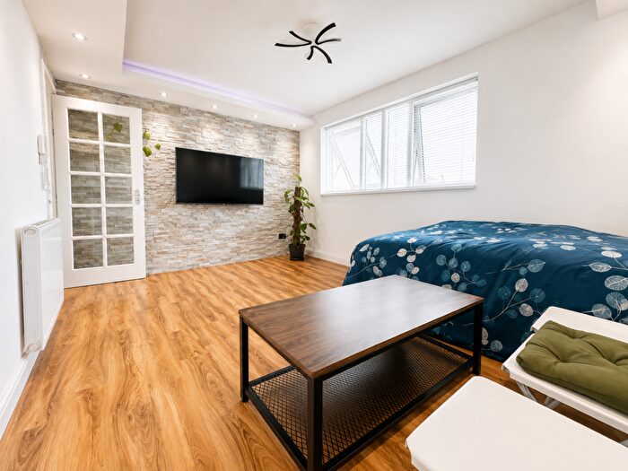 1 Bedroom Flat For Sale In William Street, Bristol, BS2