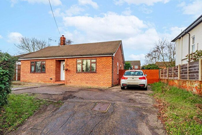 2 Bedroom Detached Bungalow For Sale In London Road, Halesworth, IP19