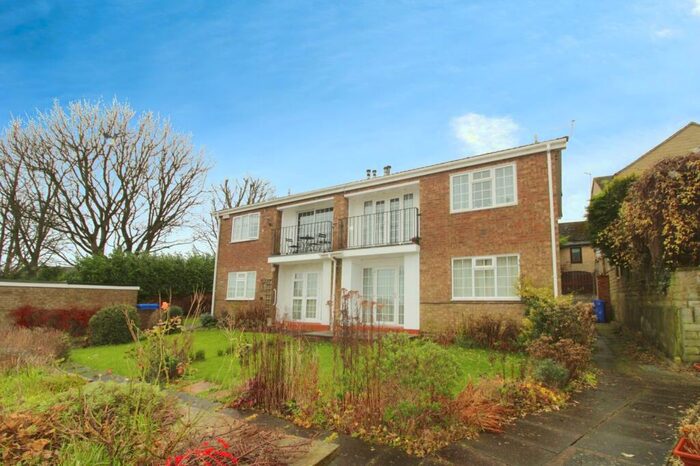 2 Bedroom Apartment To Rent In Stephen Drive, Grenoside, Sheffield, South Yorkshire, S35