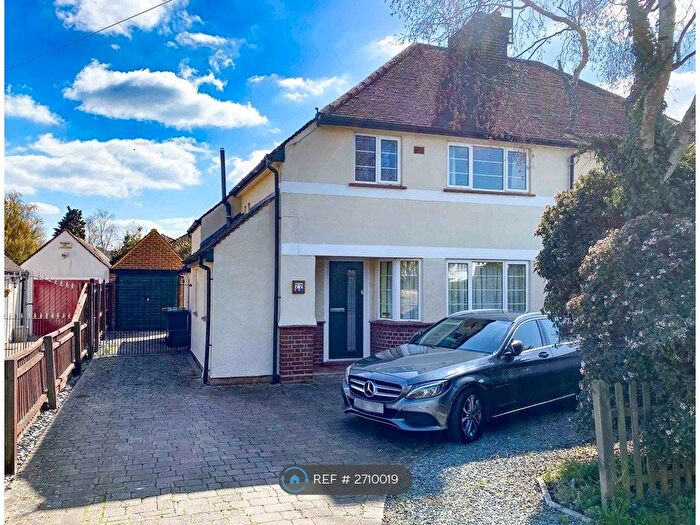 4 Bedroom Semi Detached House To Rent In Stagsden Road, Bromham, Bedford, MK43