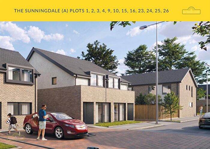 Semi Detached House For Sale In Matheson Court, Hull, HU8