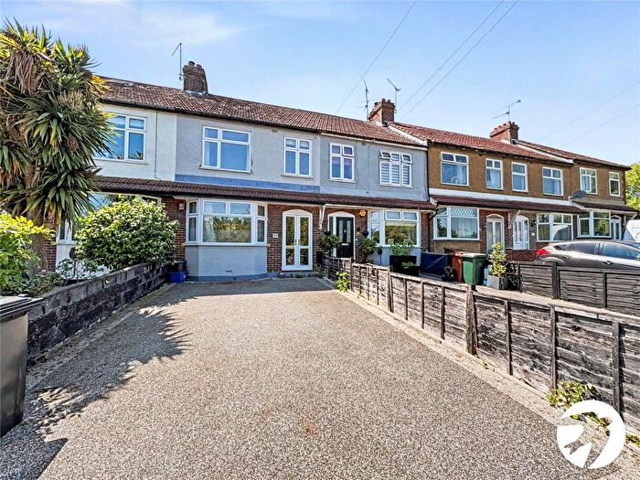 3 Bedroom Terraced House To Rent In Grange Road, Gillingham, Kent, ME7