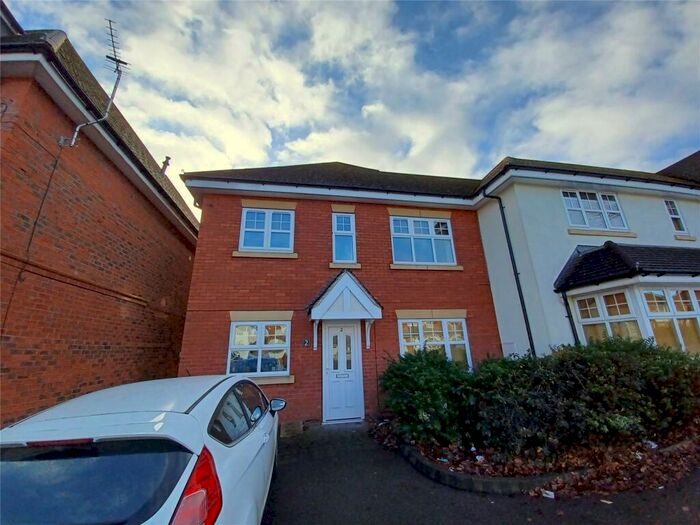 2 Bedroom Flat To Rent In Chadwick House, Rectory Road, Sutton Coldfield, West Midlands, B75