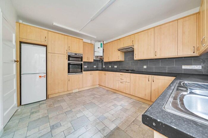3 Bedroom Detached House To Rent In Mayfields Close, Wembley Park, Wembley, HA9