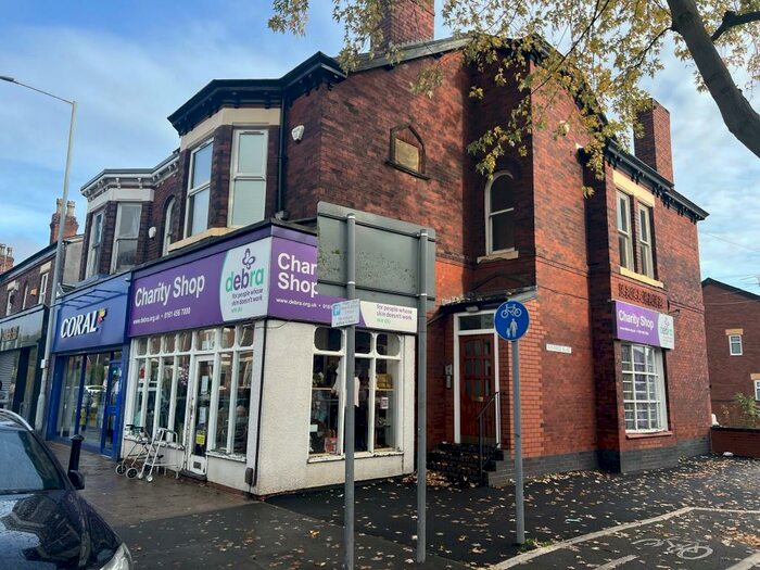 1 Bedroom Flat To Rent In Bramhall Lane, Davenport, Stockport, SK2