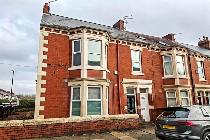 2 Bedroom Flat For Sale In Addycombe Terrace, Heaton, NE6