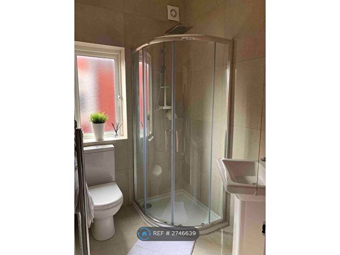 3 Bedroom Terraced House To Rent In Moseley Road, Fallowfield, Manchester, M14