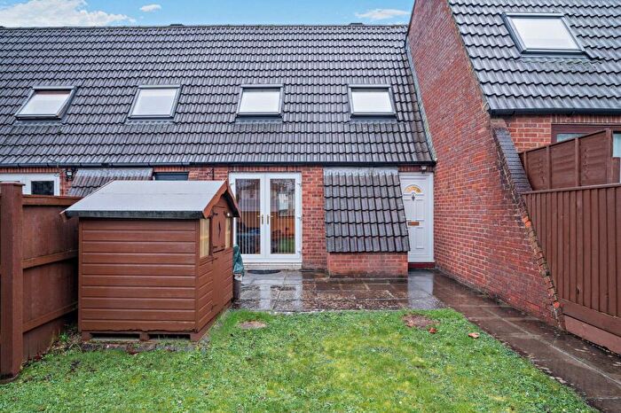 2 Bedroom Terraced House For Sale In Prestwick Close, Bristol, BS4