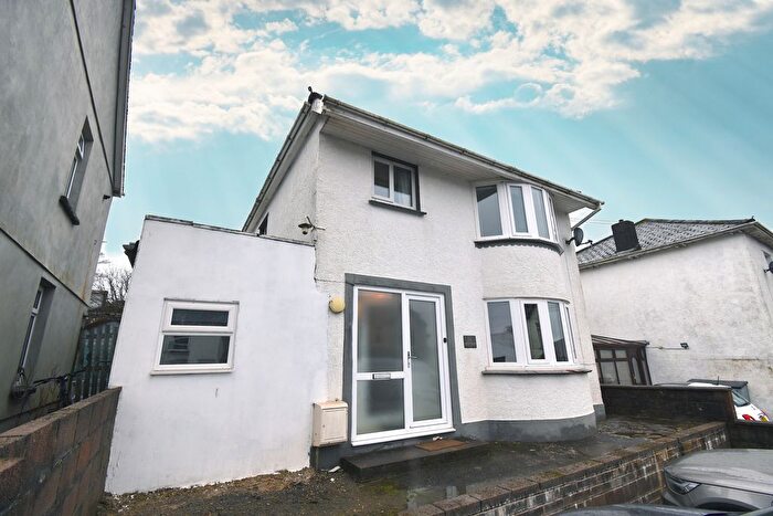 3 Bedroom Detached House For Sale In King Street, Brynmawr, NP23