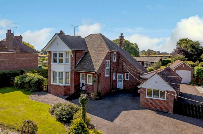 4 Bedroom Detached House For Sale In Church Lane, Little Leighs, Chelmsford CM3