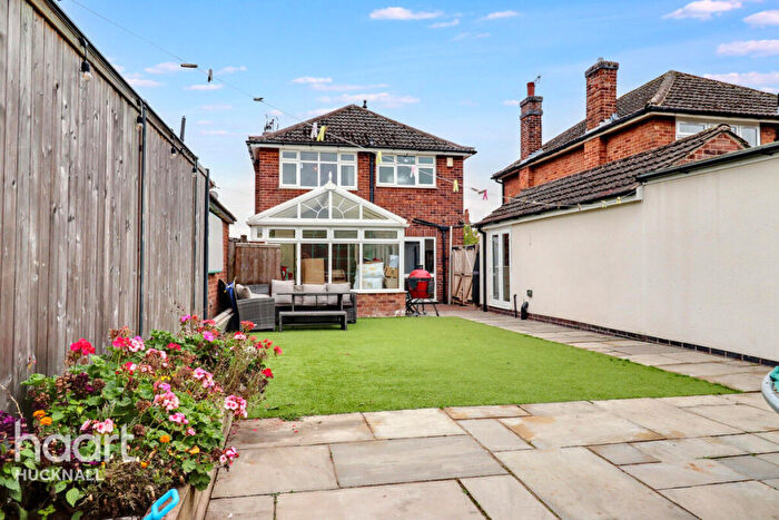 3 Bedroom Detached House For Sale In Papplewick Lane, Nottingham, NG15