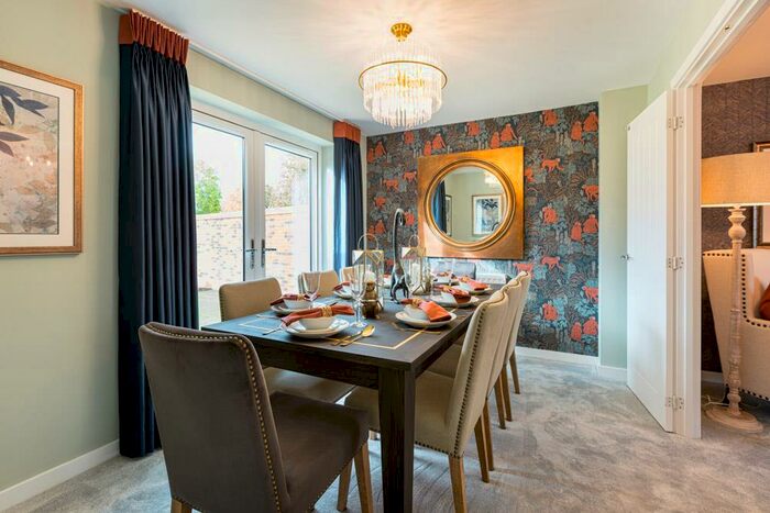 5 Bedroom Detached House For Sale In Curlieu Close, Hampton Magna, Warwick, CV35