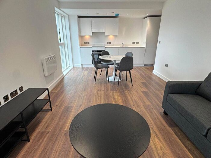 2 Bedroom Apartment To Rent In The Grand Exchange, Market Street, Bracknell, Berkshire, RG12