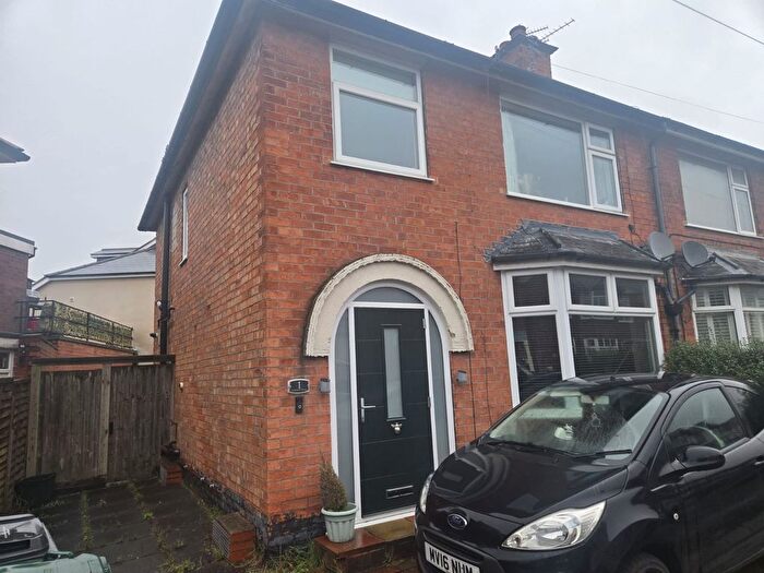 3 Bedroom Semi Detached House For Sale In Florence Road, Nottingham, Nottinghamshire, NG3