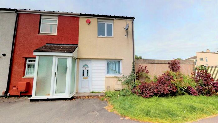 2 Bedroom End Of Terrace House To Rent In Pinkhams Twist, Whitchurch, BS14