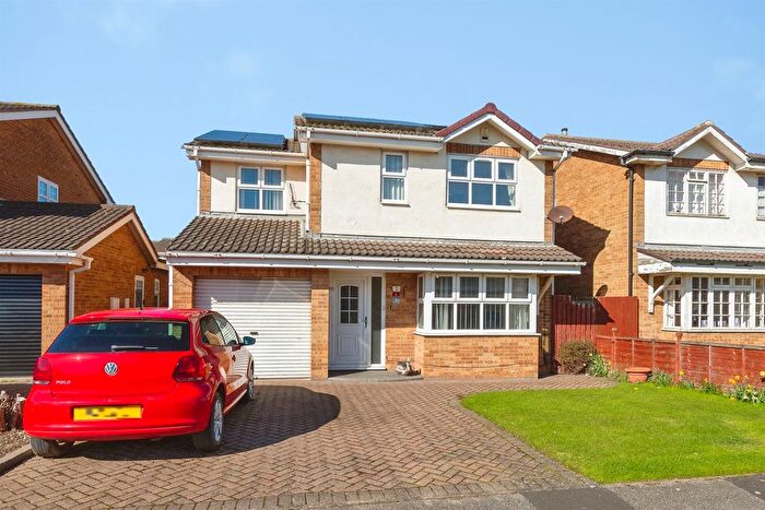 3 Bedroom Detached House For Sale In Ark Royal Close, Hartlepool, TS25