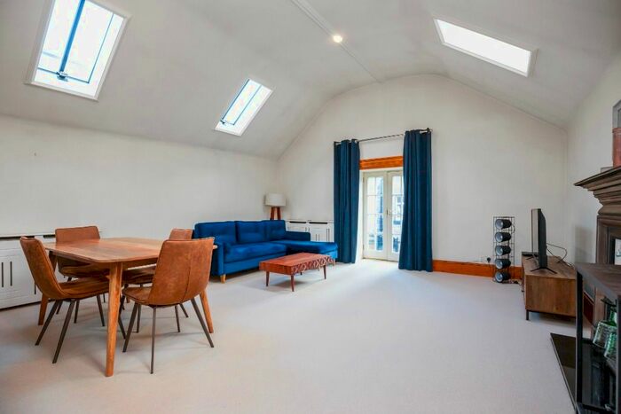 2 Bedroom Maisonette To Rent In Canning Street Lane, West End, Edinburgh, EH3