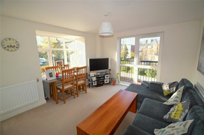 2 Bedroom Flat To Rent In William Court, 36 Chalfont Road, London SE25
