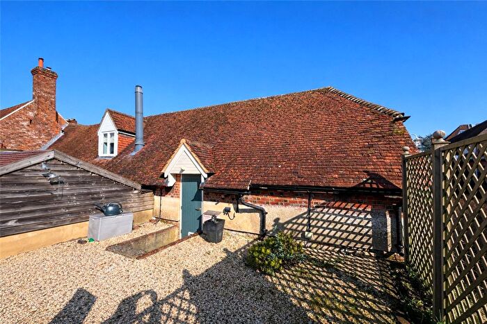 1 Bedroom Flat To Rent In Rectory Road, Oakley, Basingstoke, Hampshire, RG23