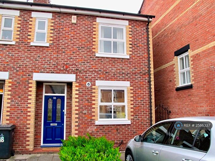 3 Bedroom End Of Terrace House To Rent In Elm Grove, Manchester, M20