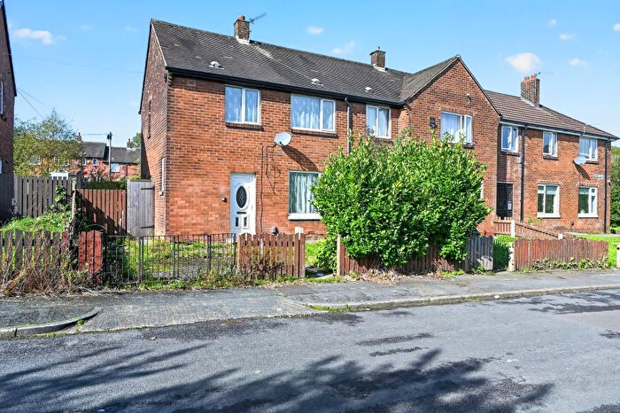 3 Bedroom Semi Detached House For Sale In Bombay Road, Wigan, WN5