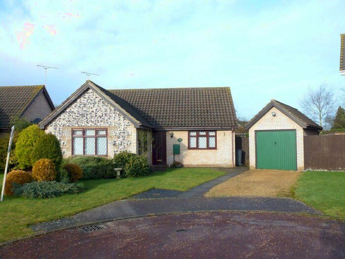 3 Bedroom Bungalow To Rent In Orchard Way, Badwell Ash, IP31