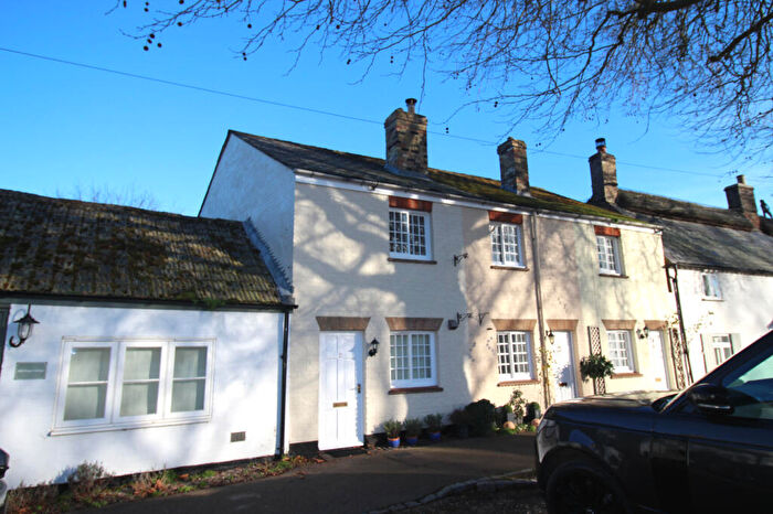 2 Bedroom Terraced House To Rent In High Street, Hemingford Abbots, PE28