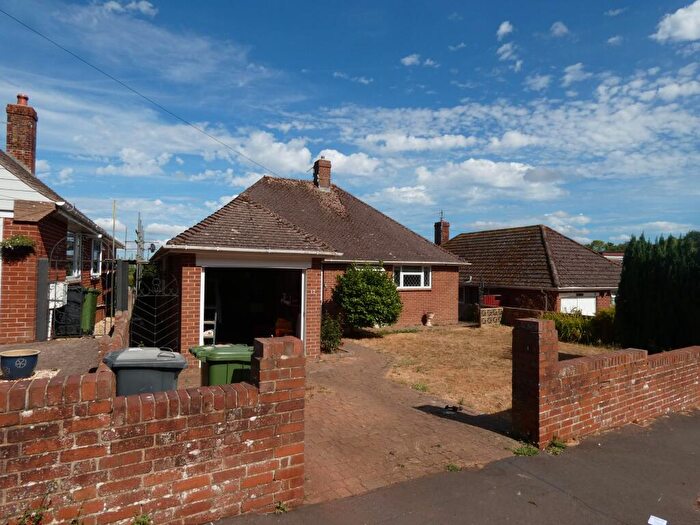 2 Bedroom Bungalow To Rent In Barley Lane, Exeter, EX4