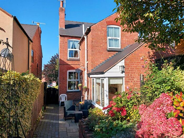 2 Bedroom End Of Terrace House For Sale In Areley Common, Stourport-On-Severn, DY13