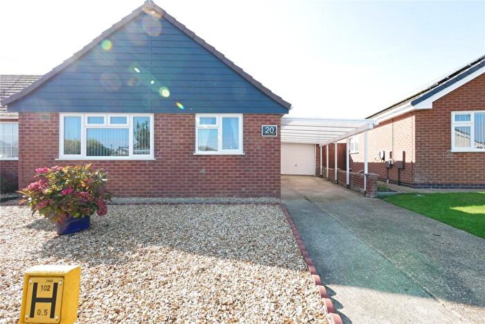 2 Bedroom Bungalow For Sale In Sandringham Drive, Sutton-on-Sea, Mablethorpe, Lincolnshire, LN12