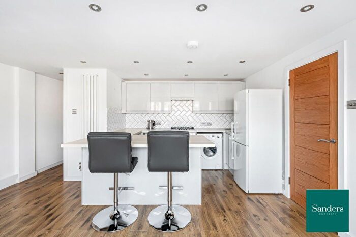 1 Bedroom Flat To Rent In Sturmer Way, Islington, London, N7