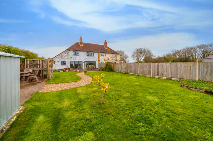 3 Bedroom Semi-Detached House For Sale In Rampisham, Dorchester, DT2