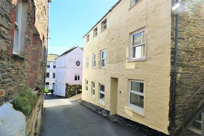 2 Bedroom Apartment For Sale In Lostwithiel Street, Fowey, PL23