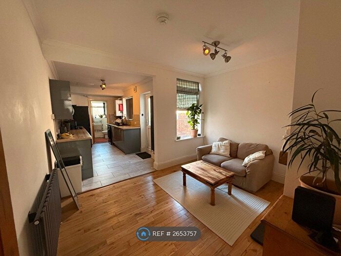 2 Bedroom Terraced House To Rent In Sutherland Road, Southsea, PO4