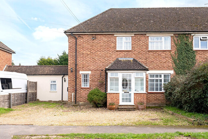 4 Bedroom Semi-Detached House For Sale In Winfield Grove, Newdigate, RH5