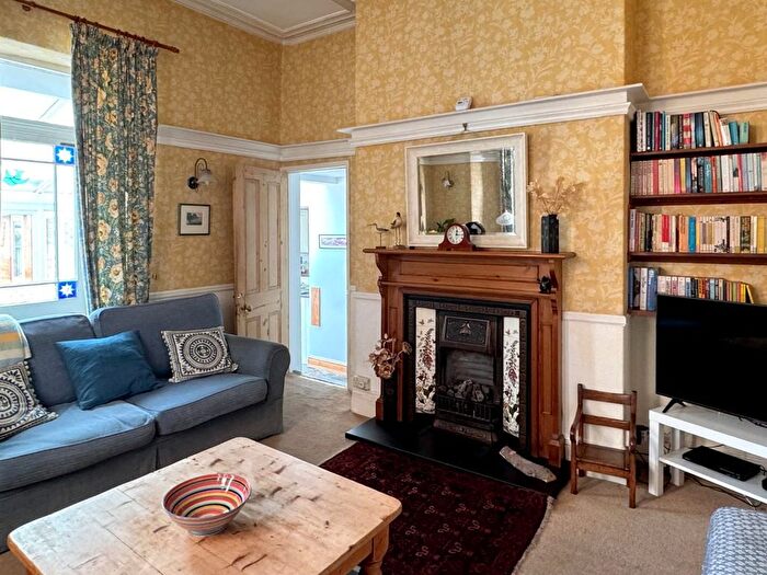 7 Bedroom Semi-detached House For Sale In Westbourne Road, Penarth, CF64