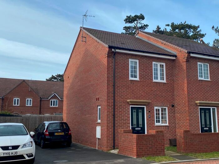 2 Bedroom Semi-Detached House To Rent In Twigger Drive, Barford, CV35