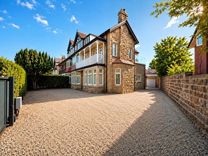 4 Bedroom Apartment For Sale In Leeds Road, Harrogate, HG2