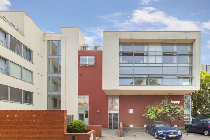 1 Bedroom Flat To Rent In Elm Grove, London, SW19