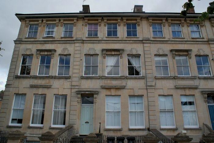 2 Bedroom Flat To Rent In Clifton, Bristol, BS8