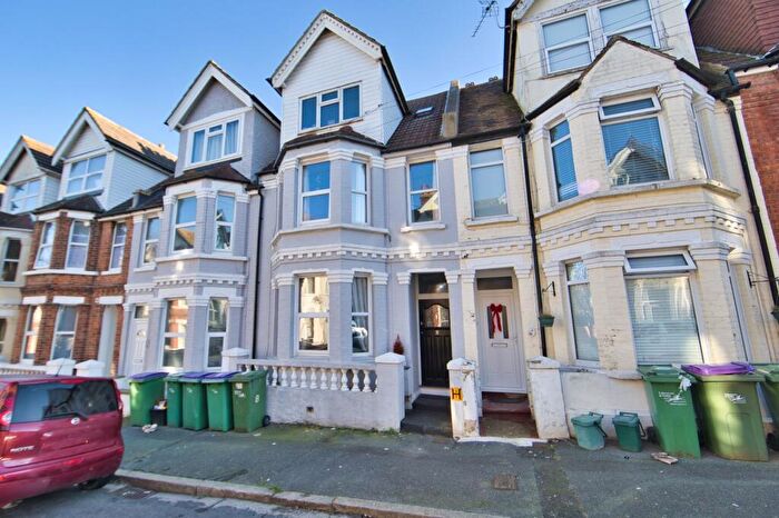 5 Bedroom Terraced House For Sale In Victoria Road, Folkestone, Kent, CT19