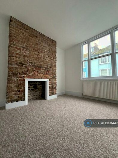 6 Bedroom Terraced House To Rent In Over Street, Brighton, BN1