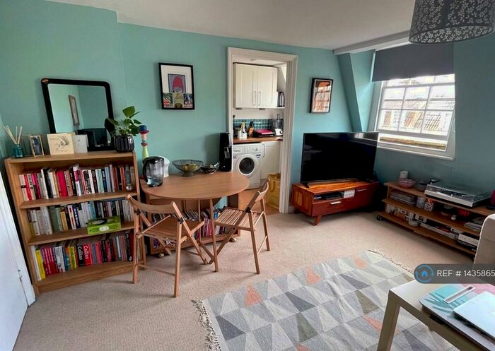 1 Bedroom Flat To Rent In New King Street, Bath, BA1