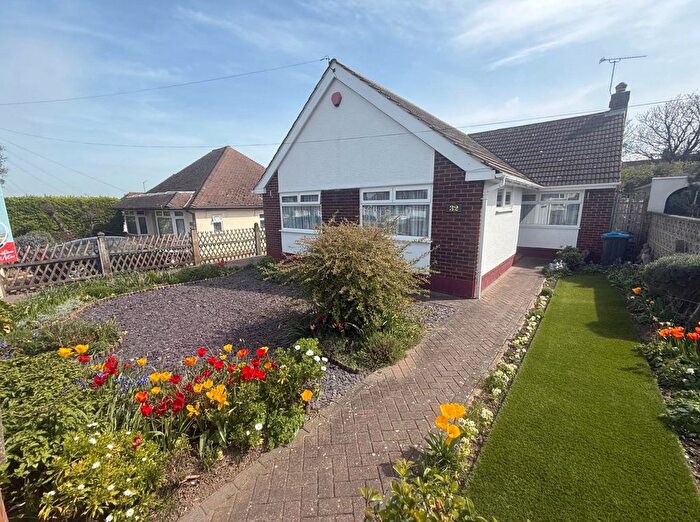 3 Bedroom Bungalow For Sale In Botany Road, Broadstairs, CT10