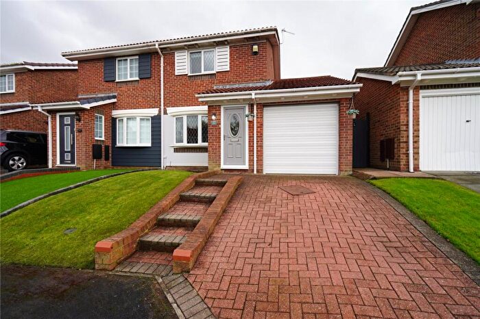 2 Bedroom Semi Detached House For Sale In Langford Drive, Boldon Colliery, Tyne And Wear, NE35